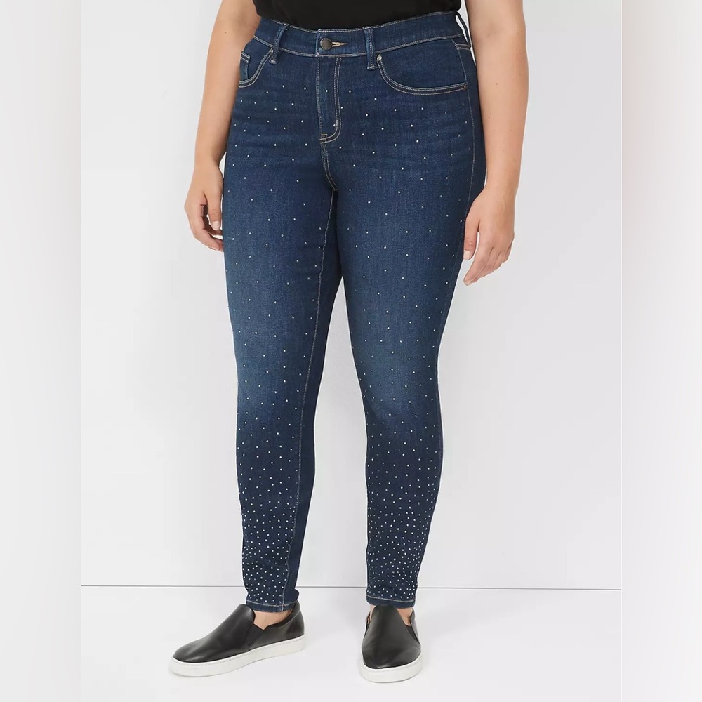 🚫SOLD🚫Lane Bryant Signature Fit Skinny Jean With Rhinestones